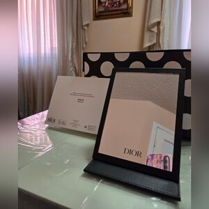 HOST PICK✨️Dior Mirror✨️